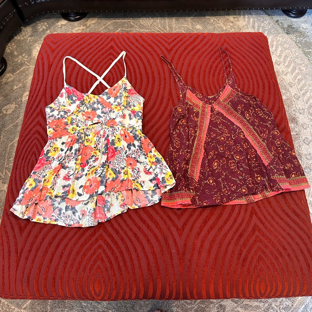 2 Free People Tank Tops smalls